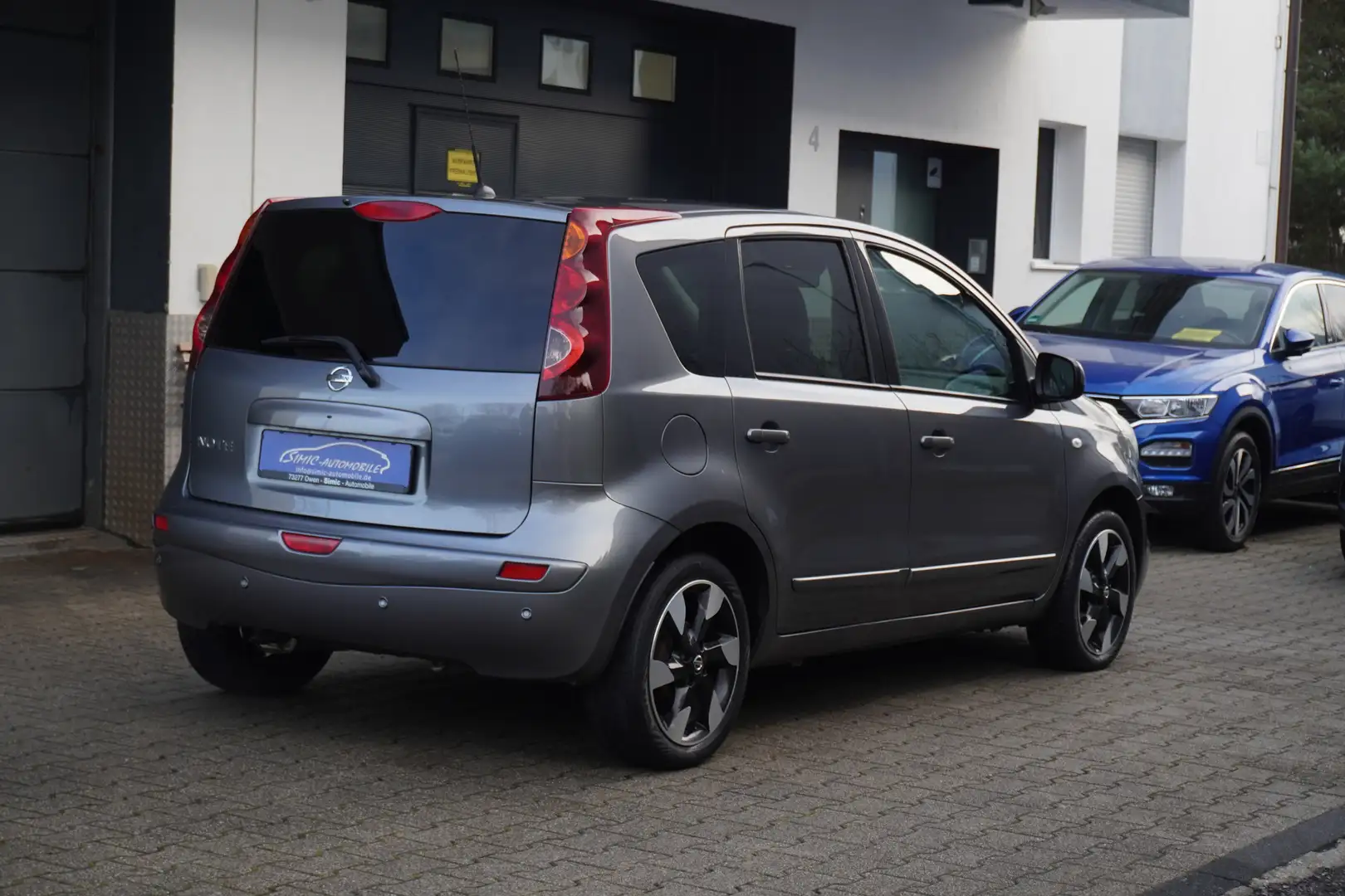 Nissan Note 1.4 I-Way+ tLEDER+NAVI+KLIMA+ALU+PDC+1Hd+Org115Tkm Grau - 2