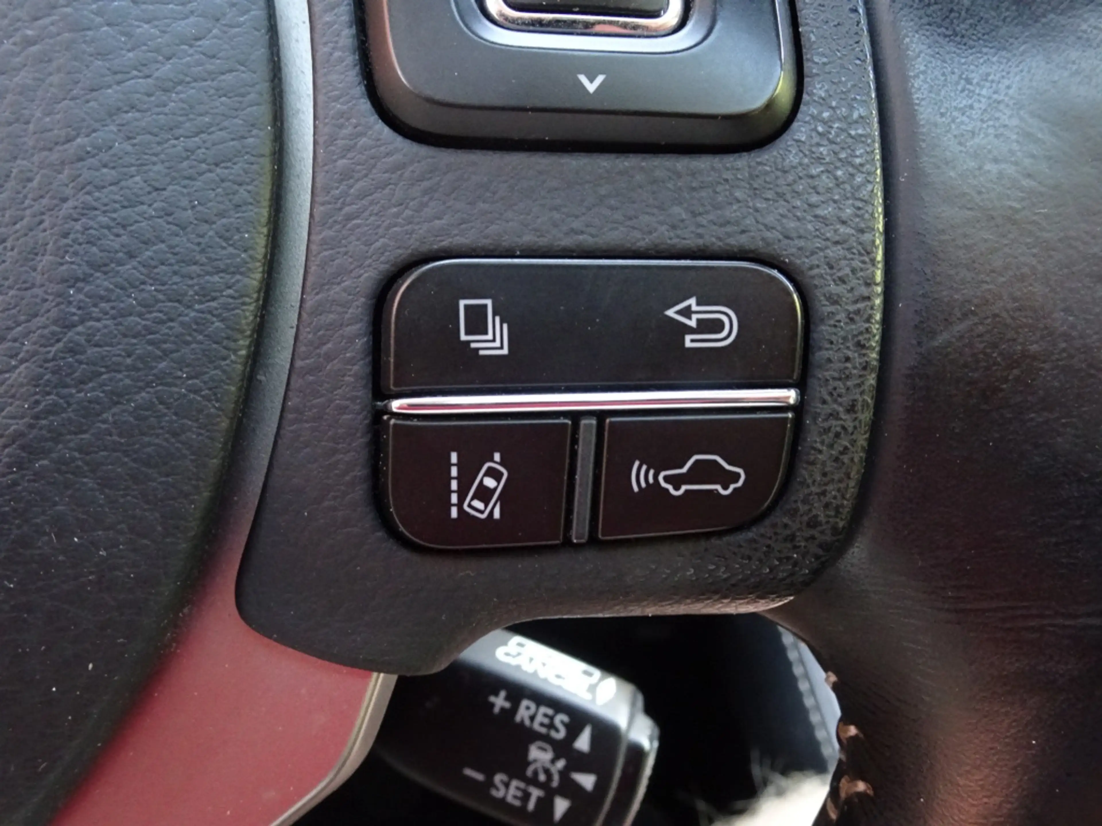 Lexus NX 300h AWD President *Pano/Mark L./HUD/Stoelkoeling/Trekh — photo 14