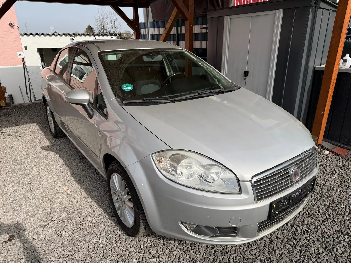 Fiat Linea Dynamic Grau - 2