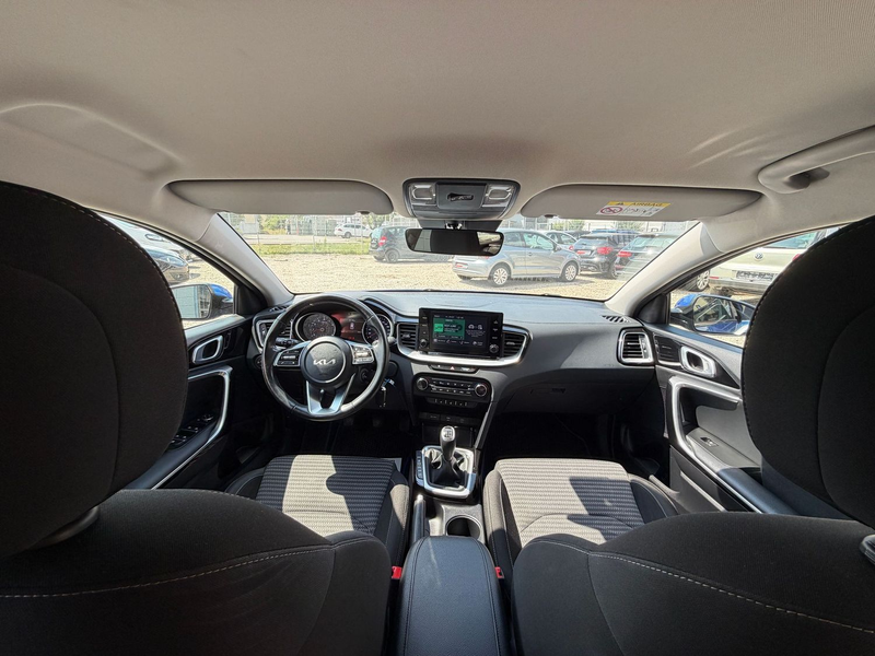 Kia Ceed SW / cee'd SW 1.5 T GDI Spirit — photo 9