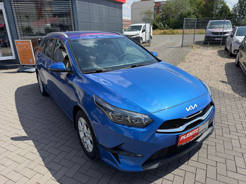 Kia Ceed SW / cee'd SW 1.5 T GDI Spirit — photo 2