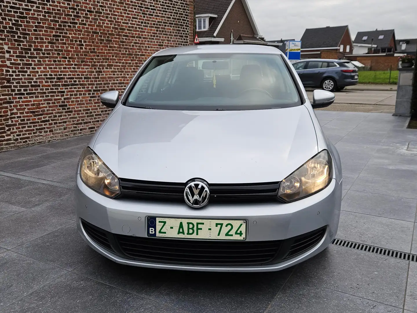 Volkswagen Golf Golf 1.6 TDI DPF BlueMotion Technology Team Gris - 1