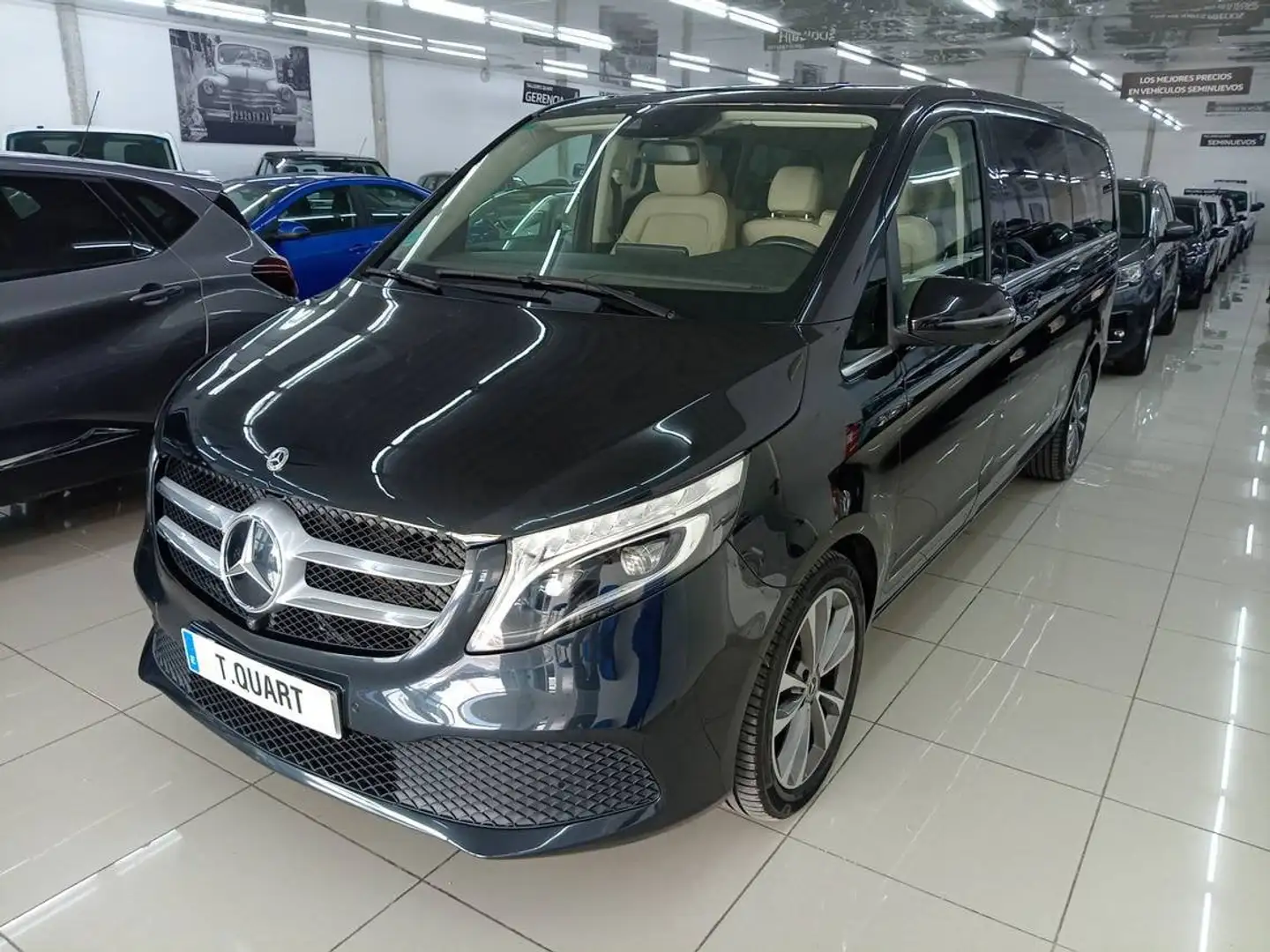 Mercedes-Benz V 220 220d Extralargo Avantgarde Schwarz - 2