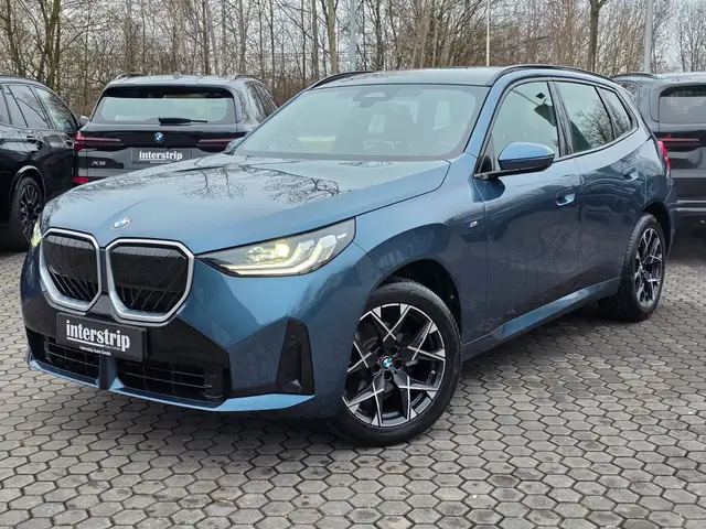 BMW X3 main image
