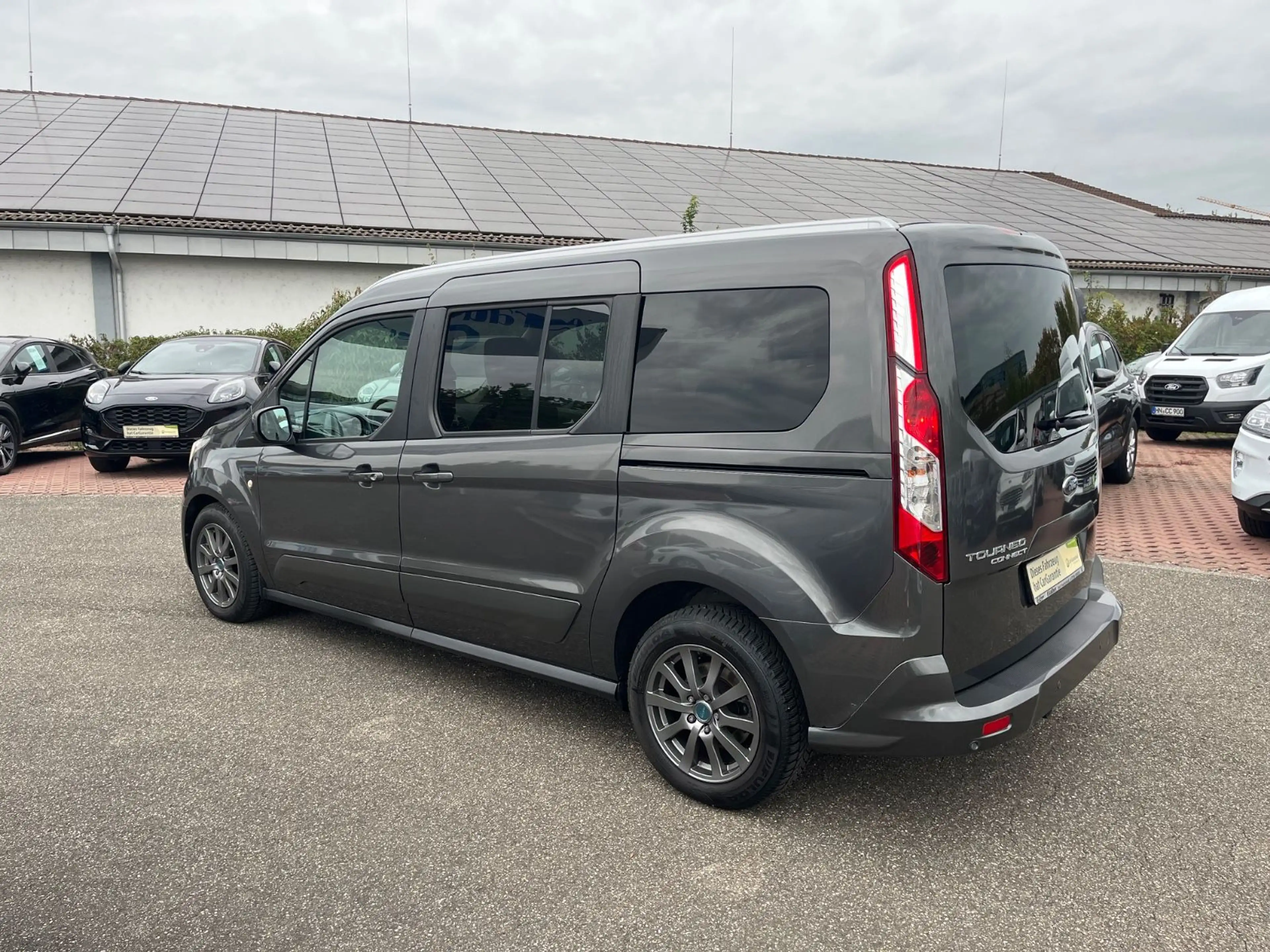 Ford Grand Tourneo Connect + Navi+ Anhängerk. abnehm. — photo 6
