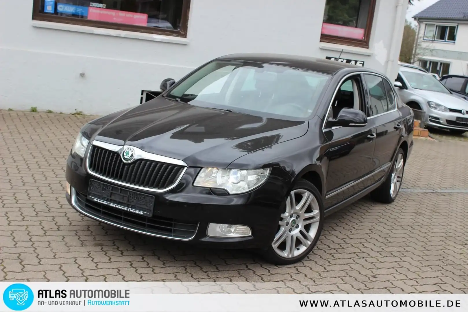 Skoda Superb Elegance 2,0 TDI DSG Leder=Navi=Xenon=Mem Schwarz - 1