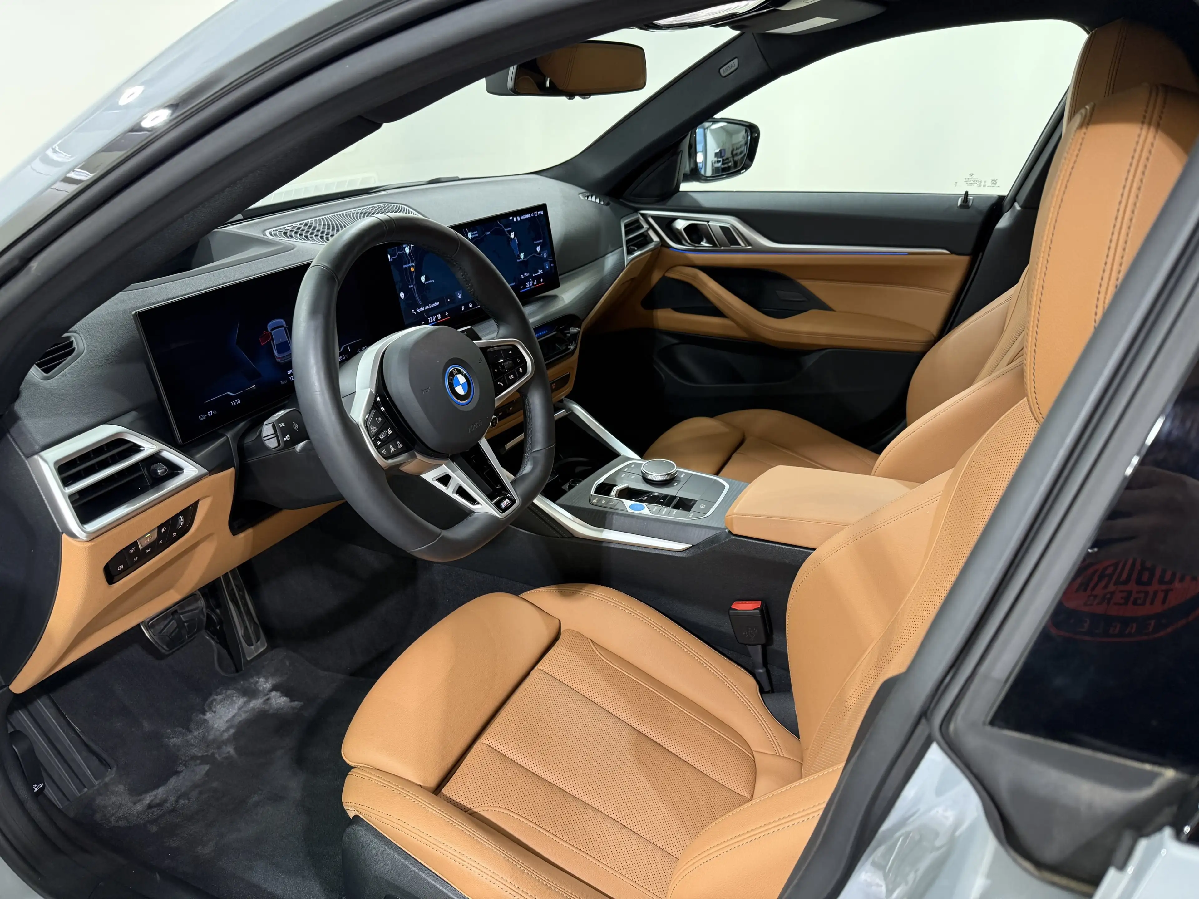 BMW i4 eDrive40 Gran Coupé M Sportpaket Pro ACC 360° — photo 10
