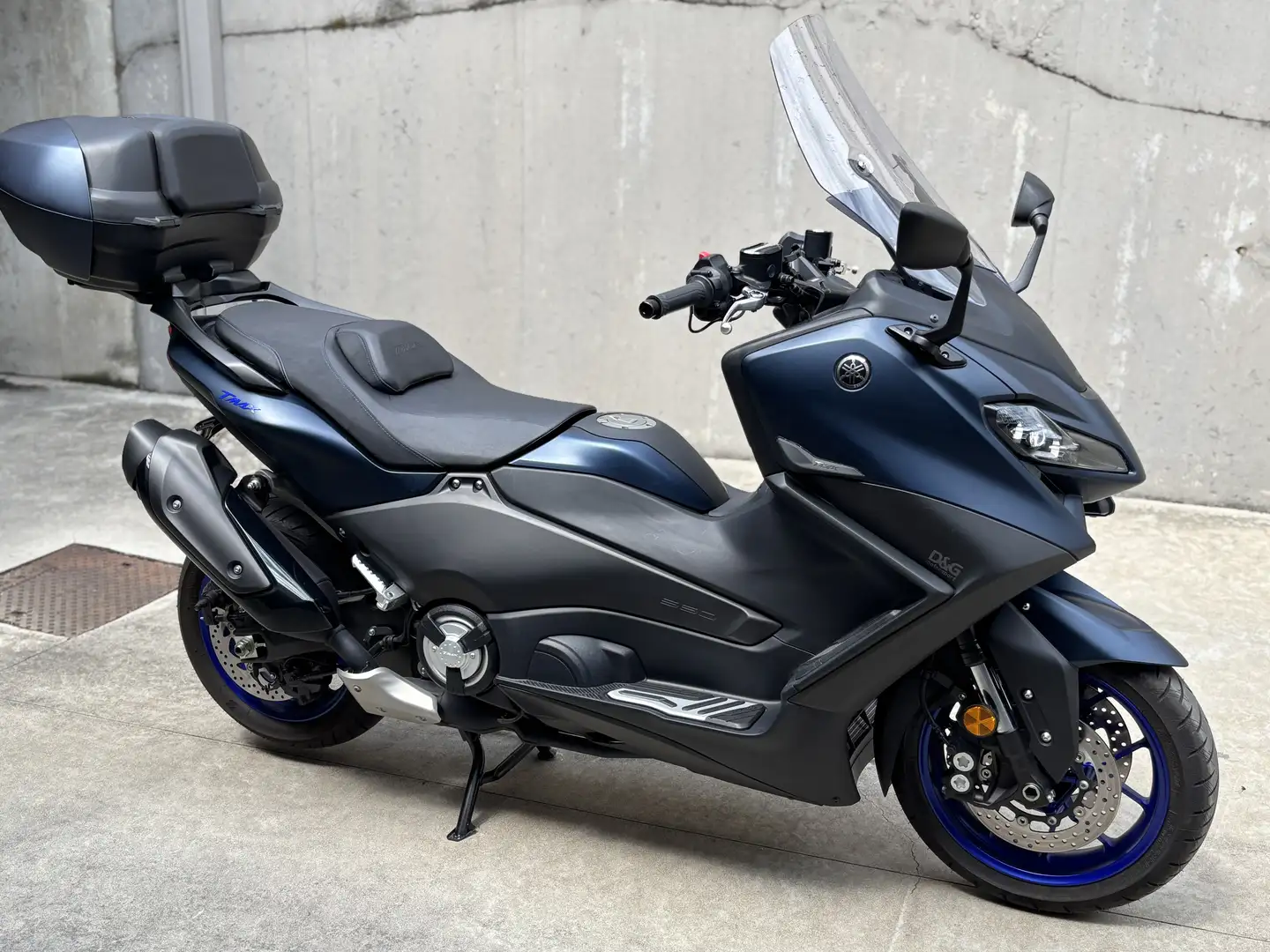 Yamaha TMAX 560 usata a capralba per €