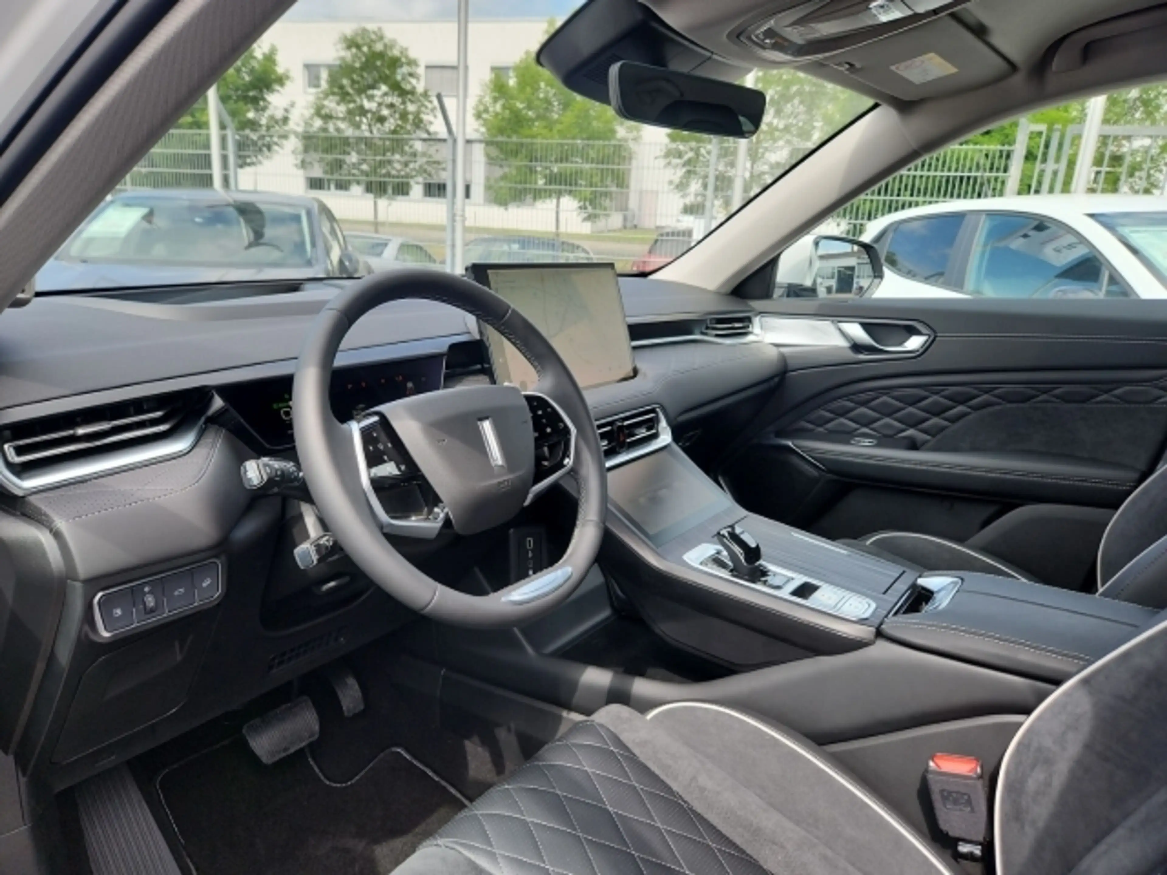 GWM WEY 03 Luxury 4WD Head-Up Sitzklima Infinity Parkassist — photo 9