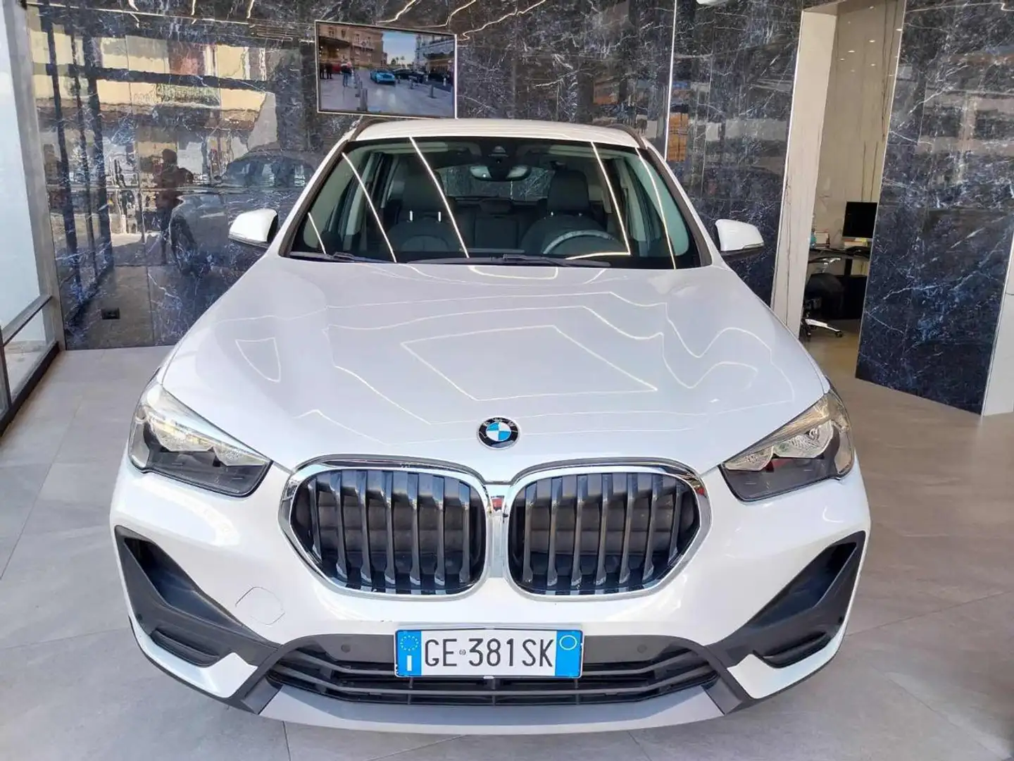 BMW X1 sDrive18i Aut. Advantage PROMO Bianco - 1