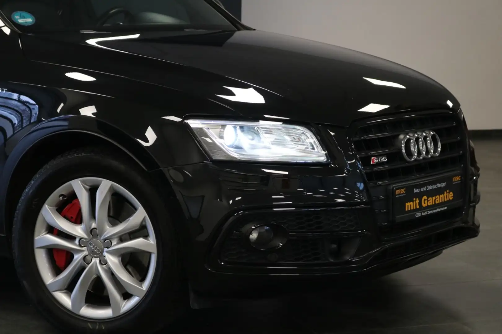 Audi SQ5 3.0 TDI plus quattro CARBON/PANO/KAMERA Schwarz - 2