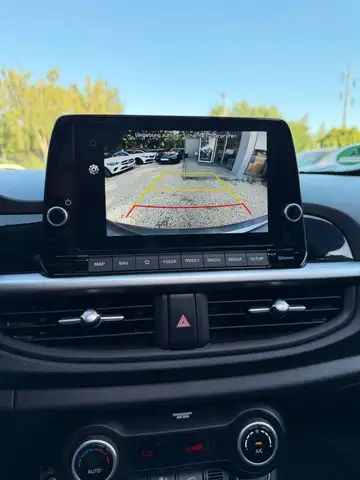 Kia Picanto view 12