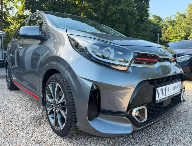 Kia Picanto view 3
