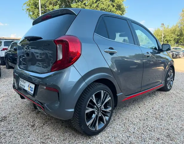 Kia Picanto view 4