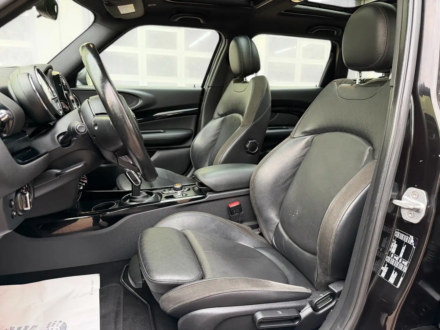 MINI Cooper Clubman Clubman Cooper Automatik Chili *Navi* Schwarz - 2