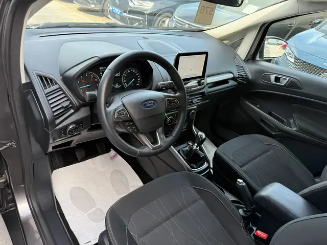 Ford Ecosport view 12