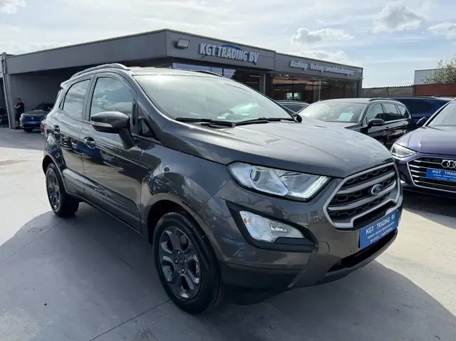 Ford Ecosport view 3