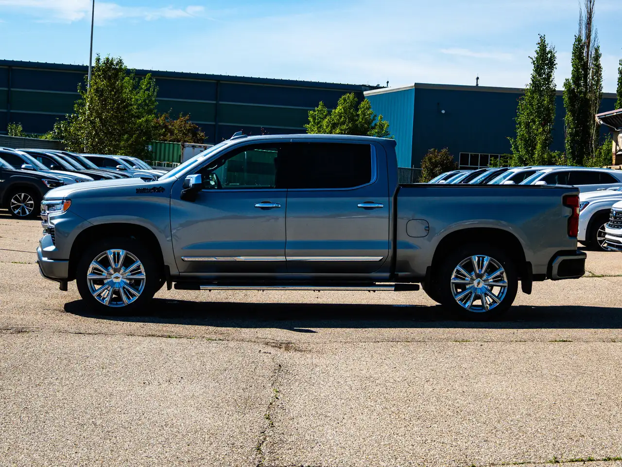 Chevrolet Silverado 1500 photo Chevrolet Silverado 1500