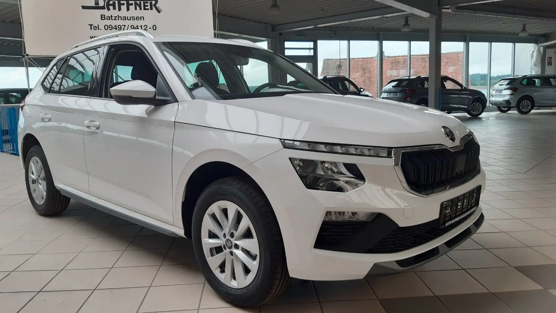 Skoda Kamiq 1.0 TSI 85kW DSG / SZHZG / AHK / PDC / DAB Blanc - 1