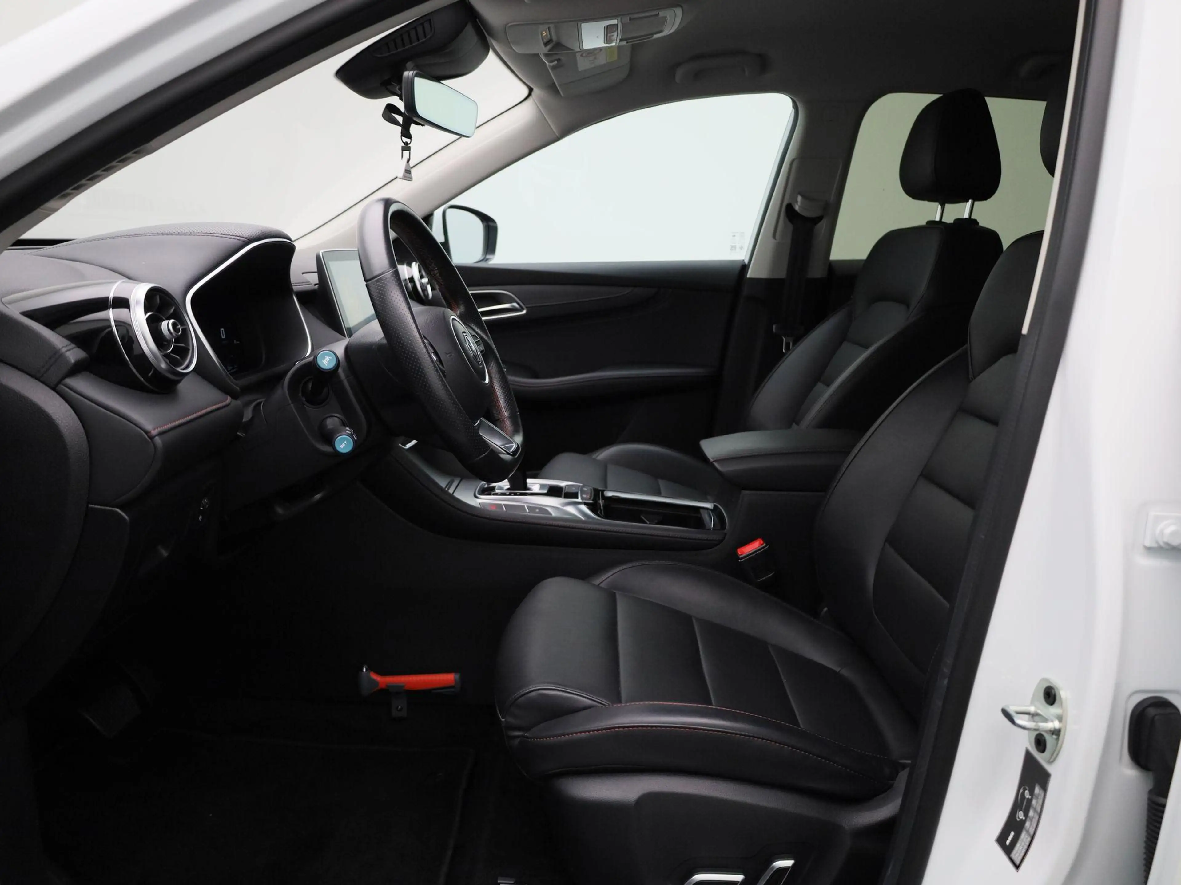 MG EHS 1.5 TGDI Comfort PHEV | CAMERA | NAVIGATIE | LEDER — photo 9