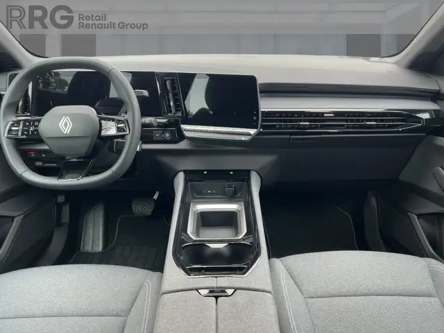 Renault Austral view 10