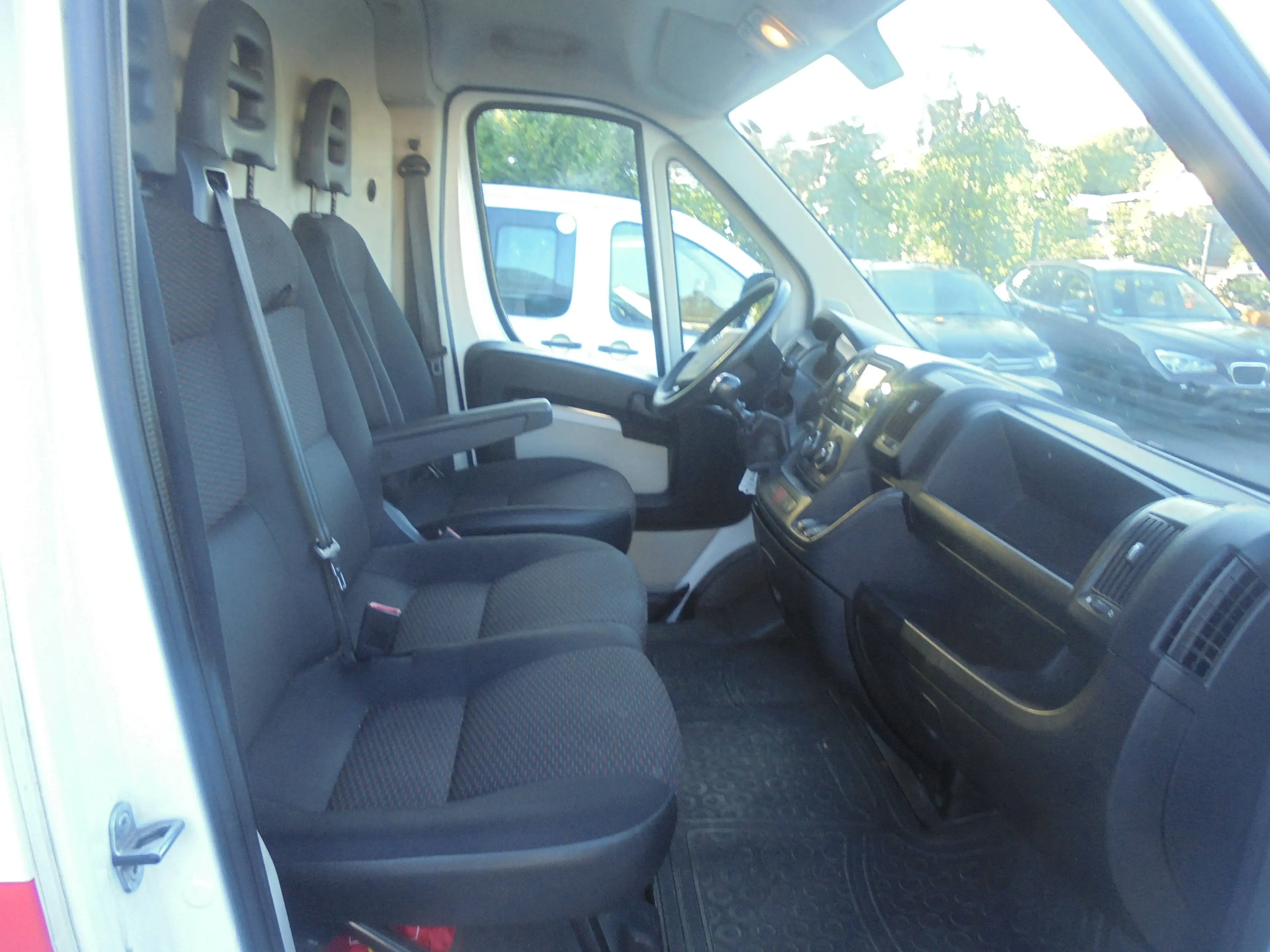 Citroen Jumper 33 L2H2 Business HDi 130,Navi,Kamera,Klima — photo 14