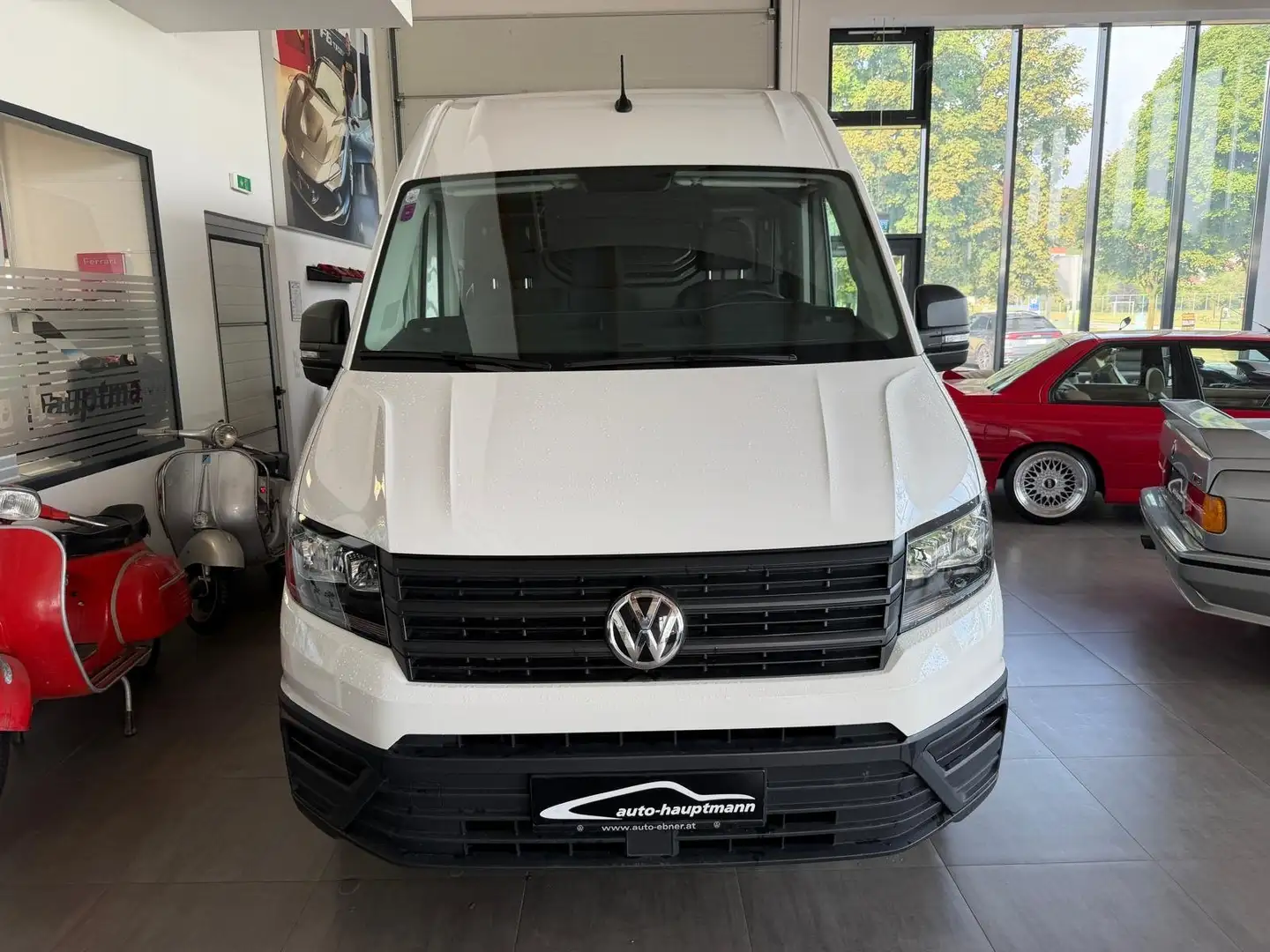Volkswagen Crafter Weiß - 2