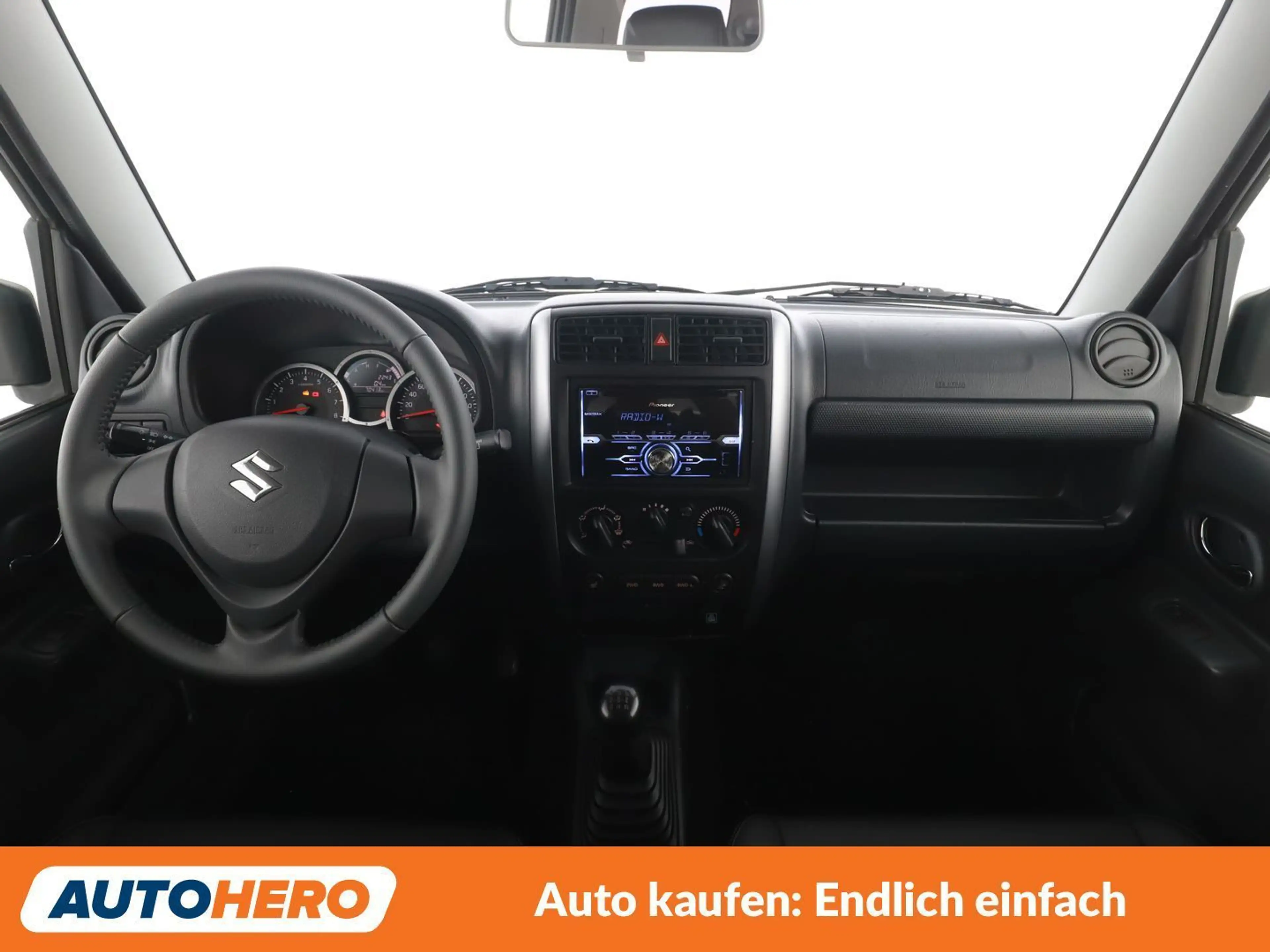 Suzuki Jimny 1.3 Deluxe — photo 12