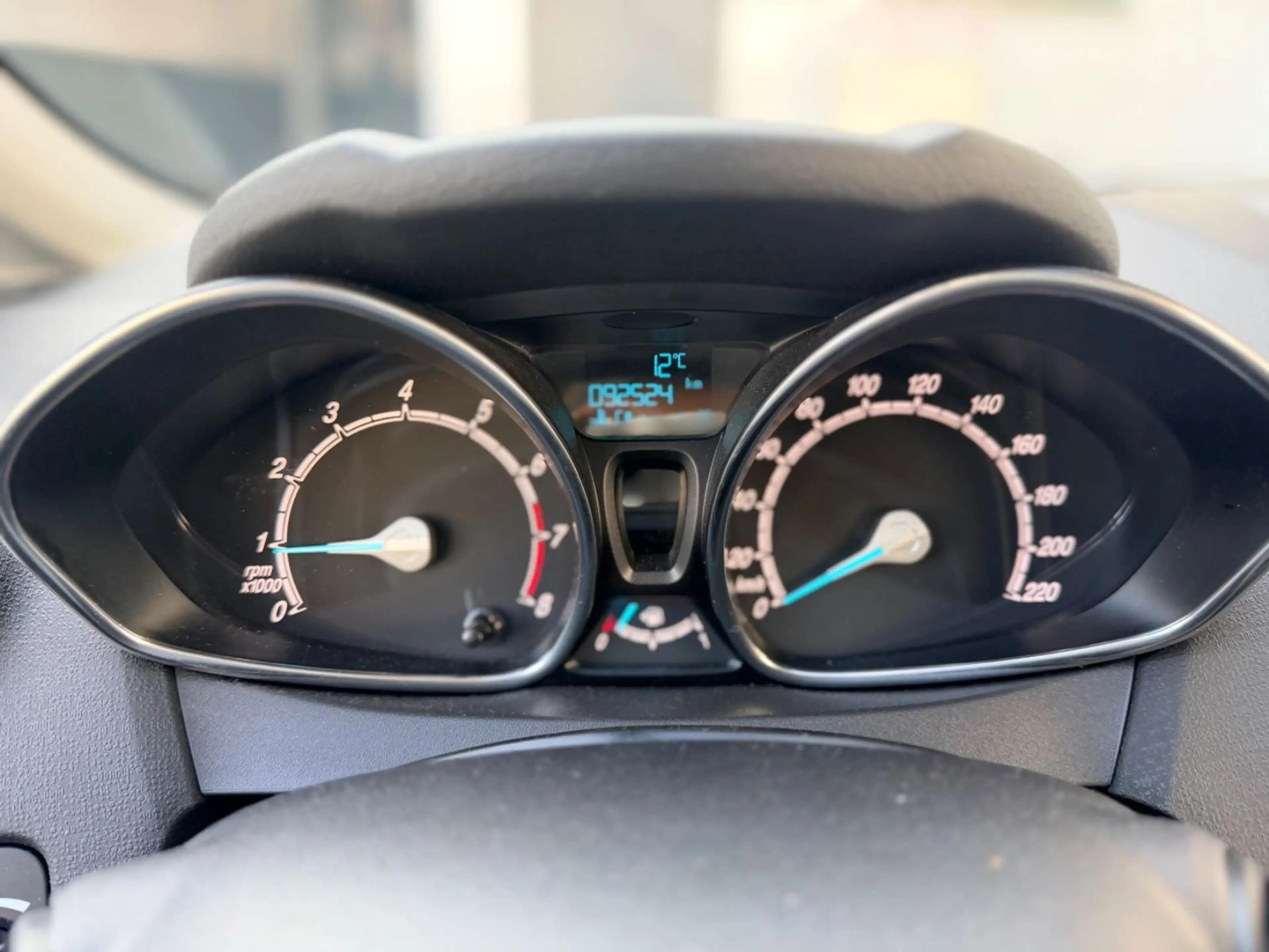 Ford Fiesta Trend Klima Shz 2.Hand 92Tkm — photo 11