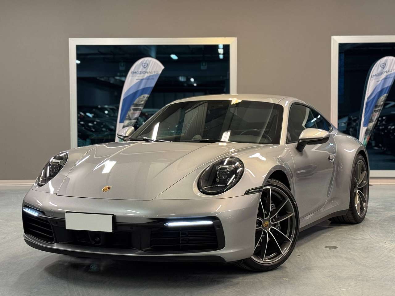 Porsche 911 992 COUPE\' - ARGENTO GT - UFF. ITA - APPROVED - UNICO PROPRIETARIO