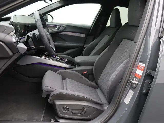 Audi A5 view 9