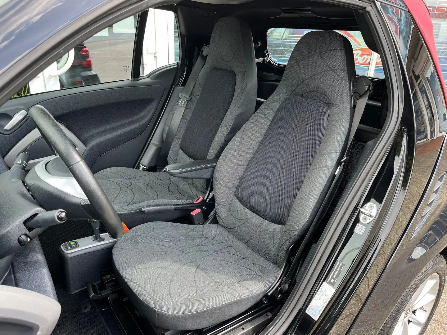 smart forTwo fortwo cabrio Klima Servo perfekter Zustand Schwarz - 2