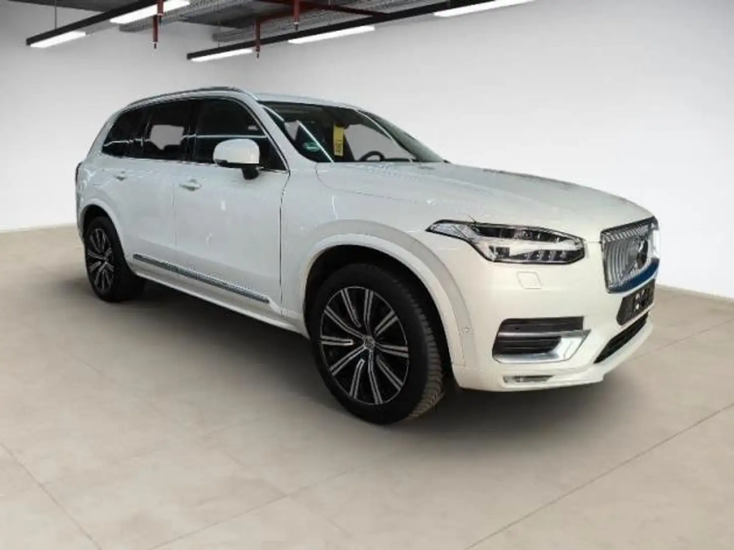 Volvo XC90 B5 AWD Mild-Hybrid Diesel Plus Bright AWD Weiß - 2
