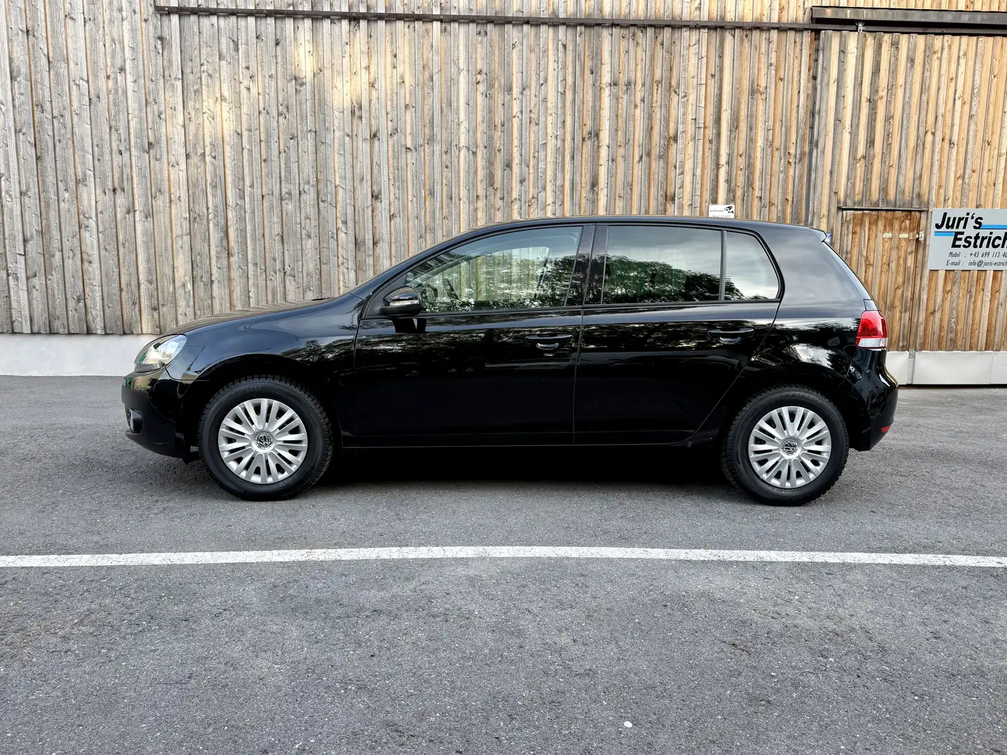 Volkswagen Golf Comfortline 1,4 Benzin Schwarz - 2