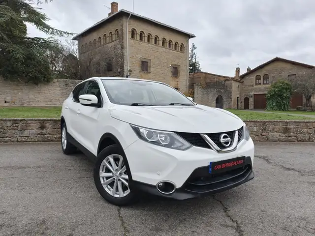 Nissan Qashqai 1.2 DIG-T Acenta 4x2