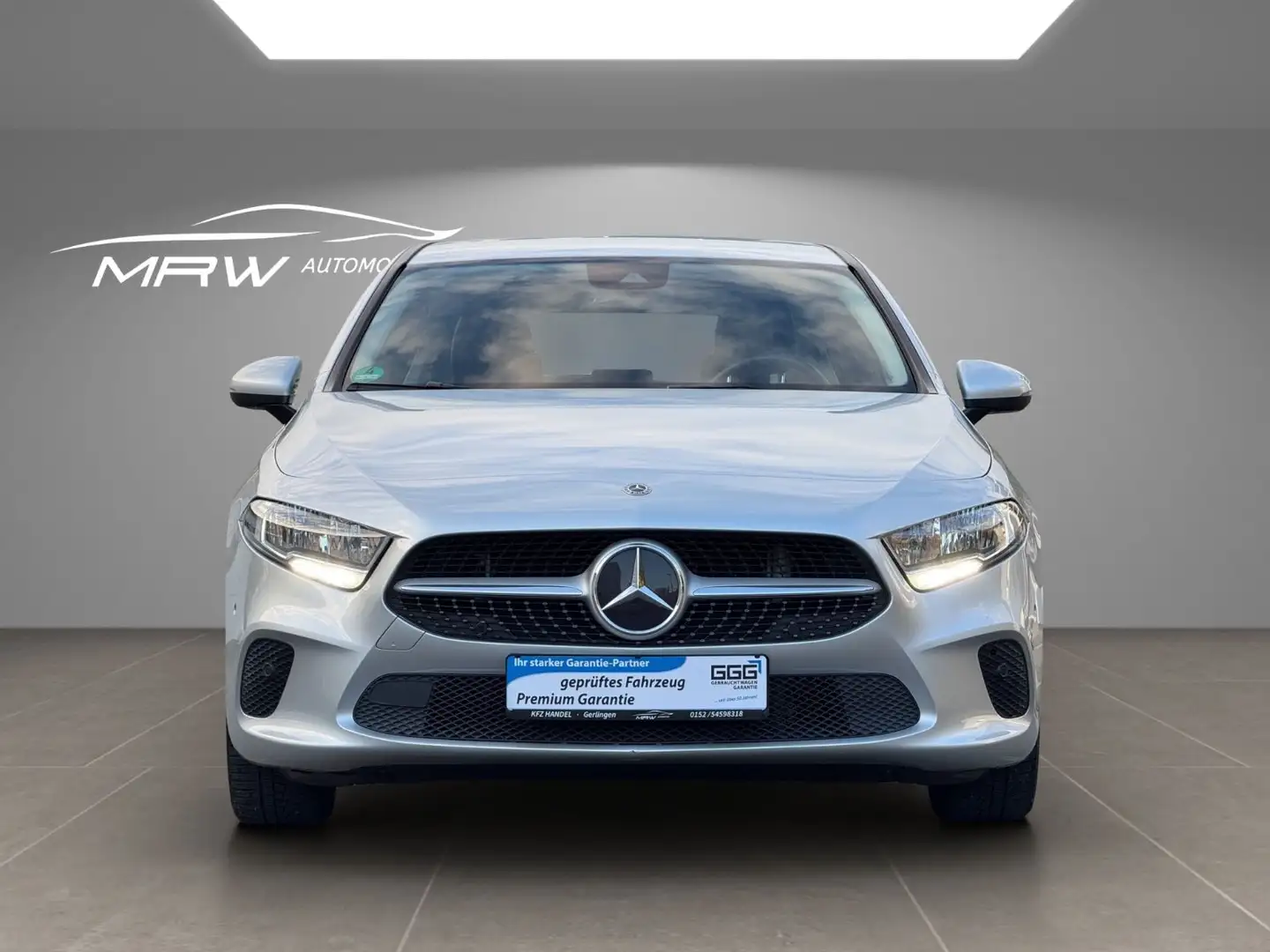 Mercedes-Benz A 200 Progressiv 7G PDC KAMERA TEMPOMAT VIRTUAL Argent - 2