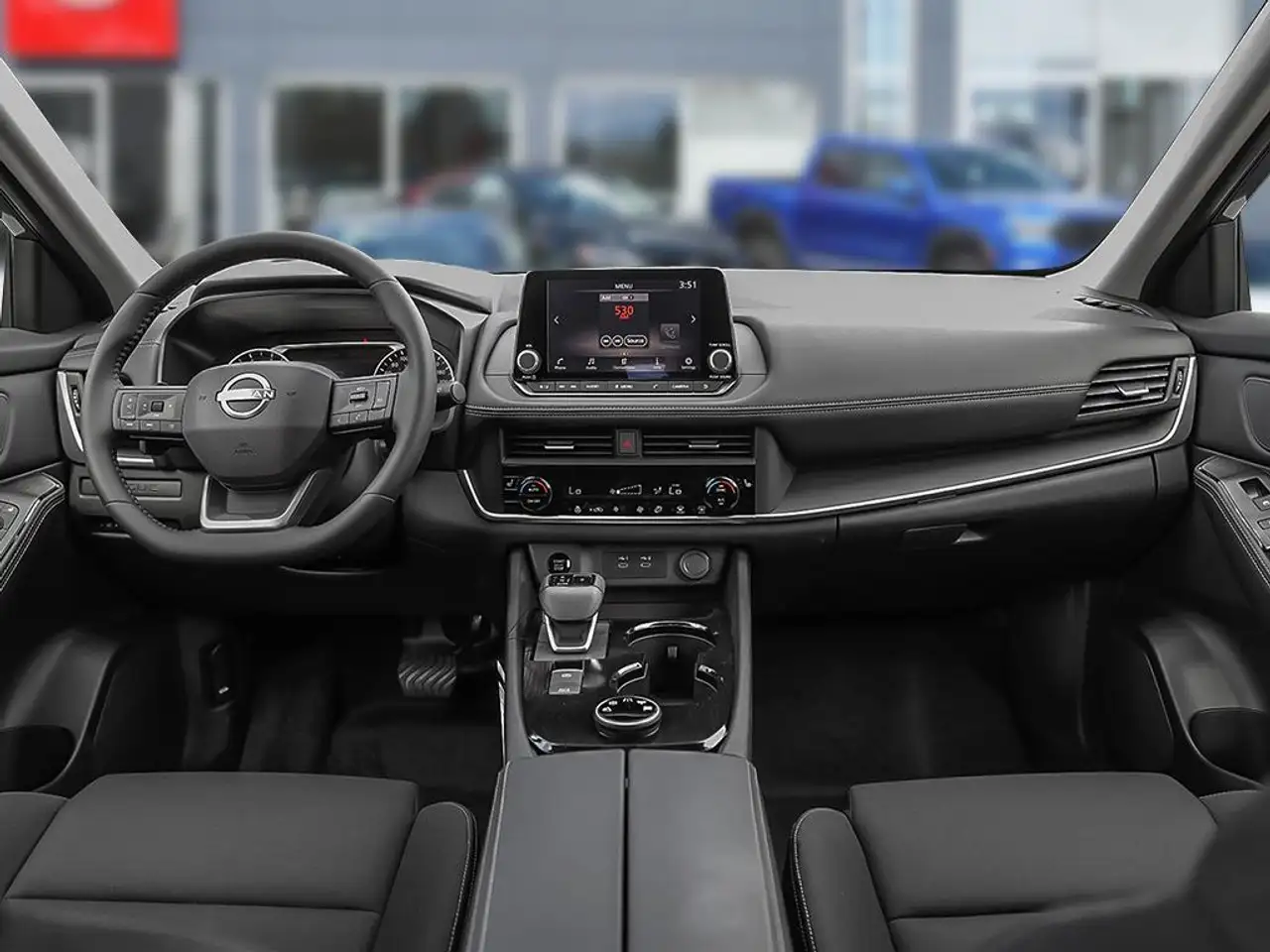 Nissan Rogue снимка Nissan Rogue