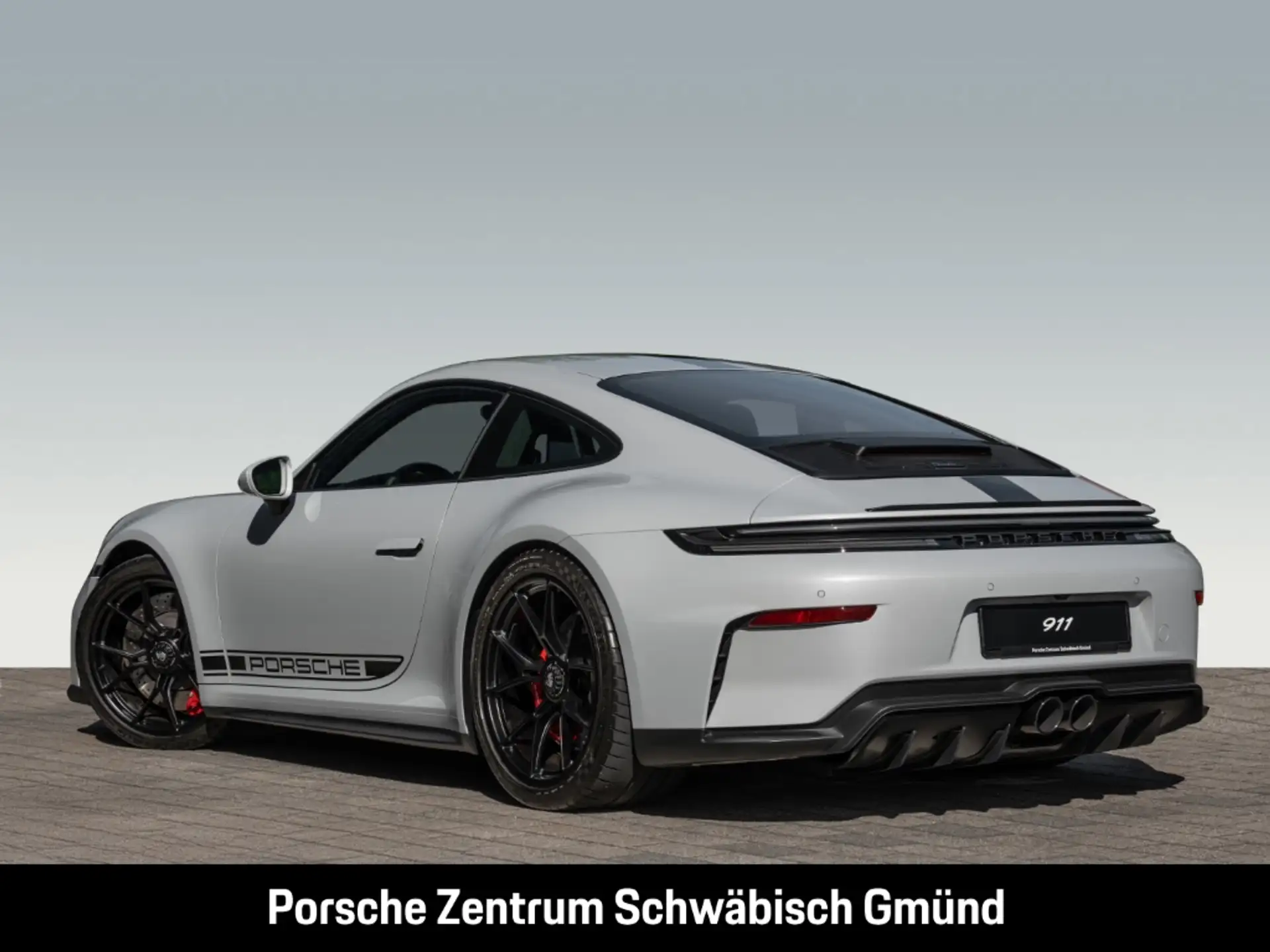 포르쉐 911 GT3 Touring 2025 화이트 사진 3