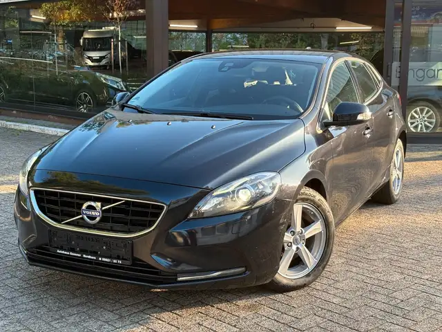 2014 Volvo V40 in Black for sale