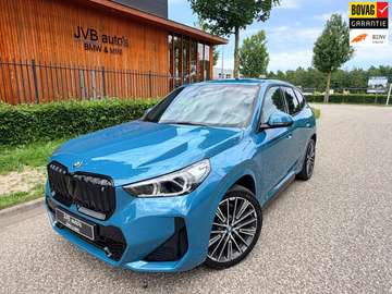 XDrive30 67 kWh M-Sport, H&K, panorama, trekhaak