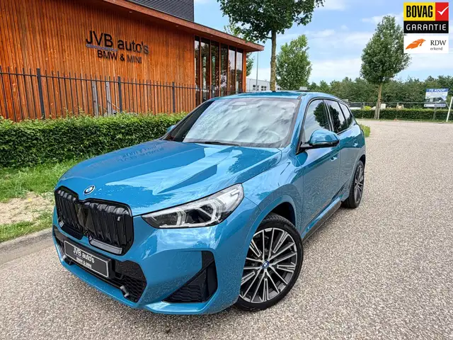 BMW iX1 XDrive30 67 kWh M-Sport, H&K, panorama, trekhaak