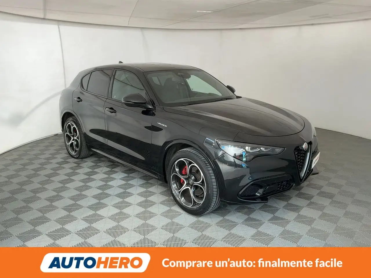 Alfa Romeo Stelvio 2024 — фото 8