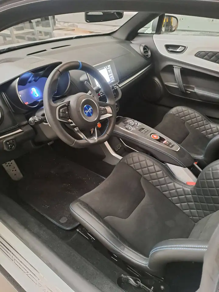 Alpine A110 2025