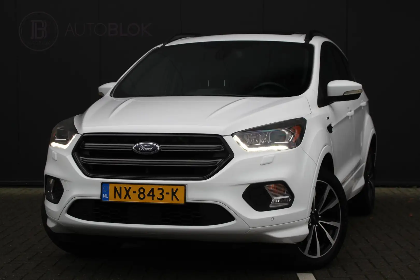 Ford Kuga 1.5 EcoBoost ST Line|stoelverwarming|trekhaak|pano Blanc - 1