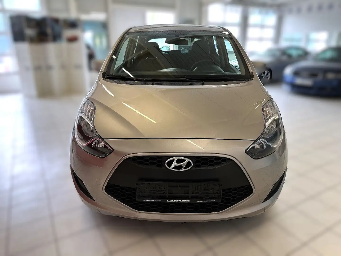 Hyundai iX20 blue Classic Weiß - 2