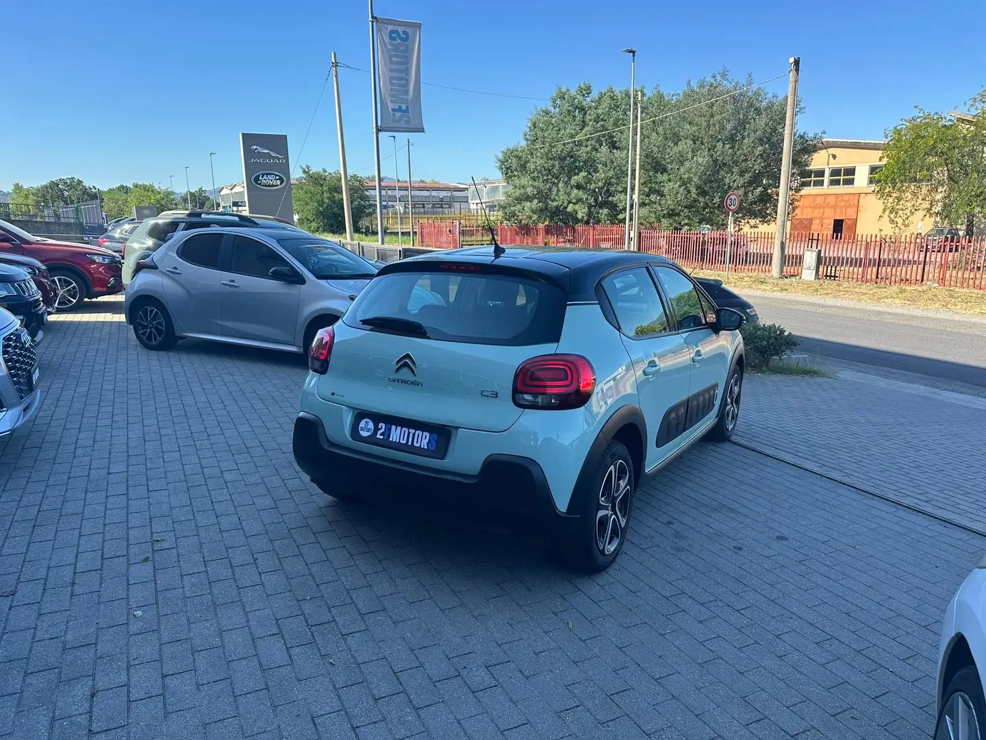 Citroen C3 1.5 bluehdi Shine Verde - 2