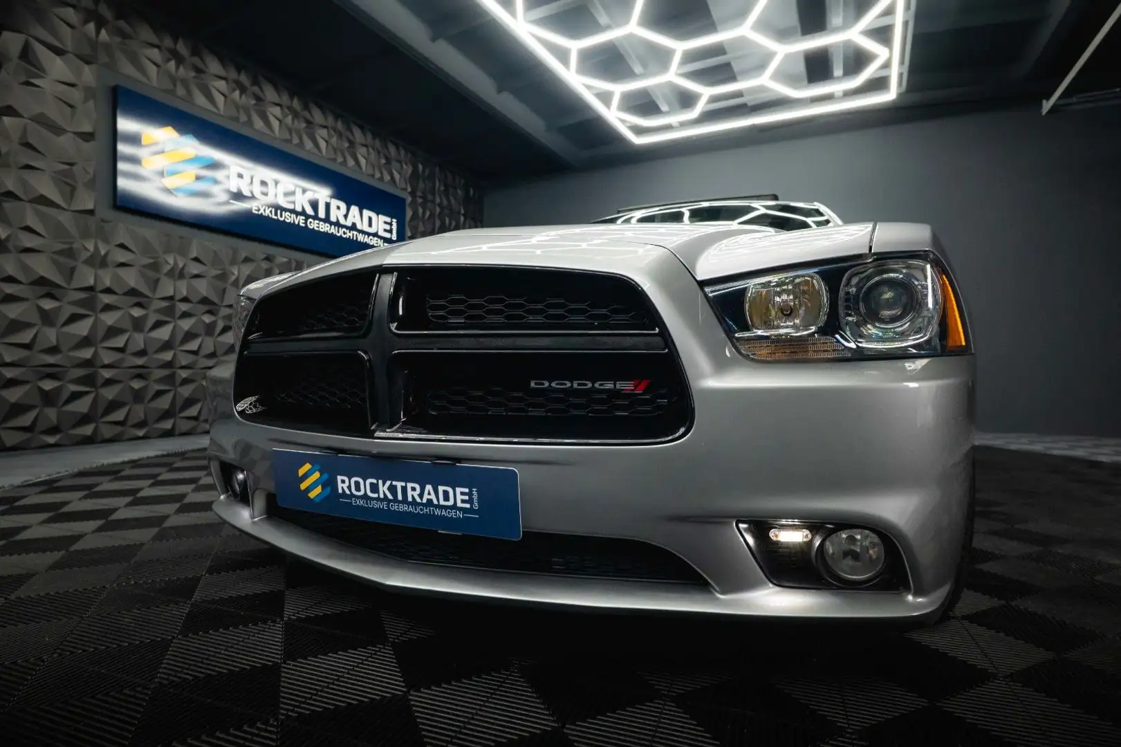 Dodge Charger 5.7 V8 HEMI R/T Performance 4x4 4WD Grau - 2
