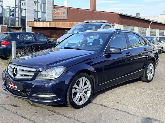 Mercedes-Benz C 250 C250 CDI Avantgarde*AUTOMATIK/BI-XENON/SHZ/PDC*