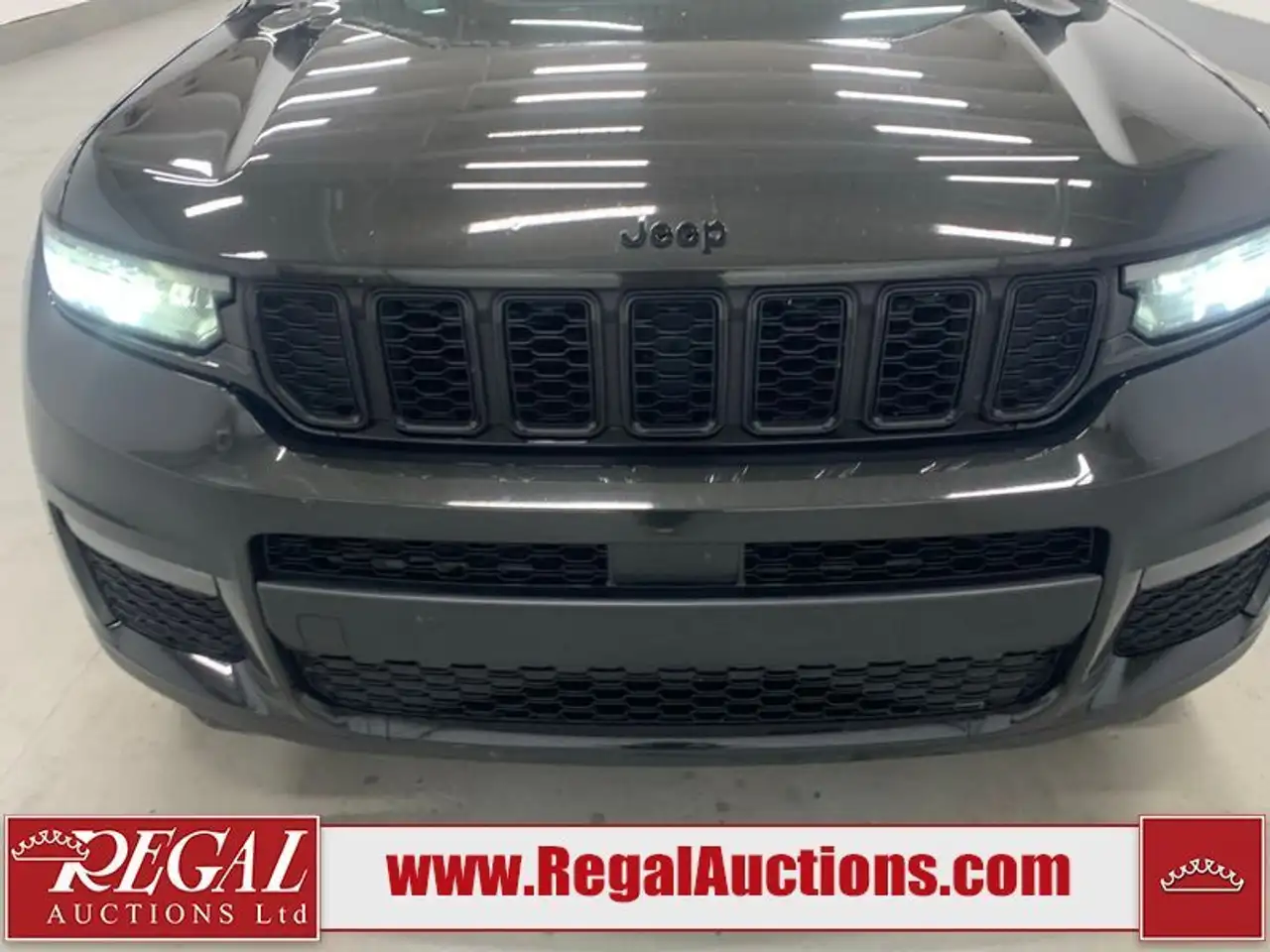 Jeep Grand Cherokee photo Jeep Grand Cherokee