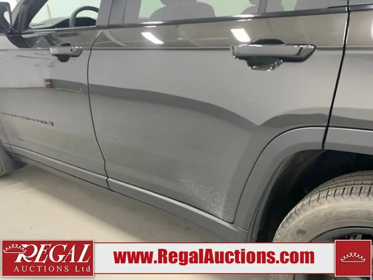 Jeep Grand Cherokee photo Jeep Grand Cherokee
